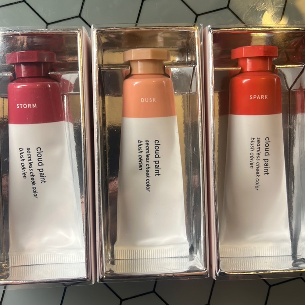 GLOSSIER CLOUD PAINT BUNDLE. NEW.